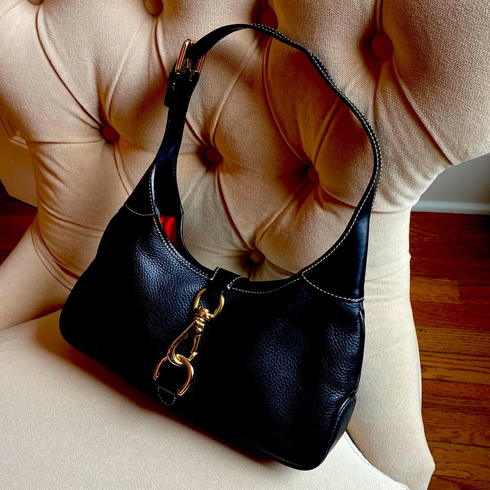 Dooney & Bourke black shoulder bag
